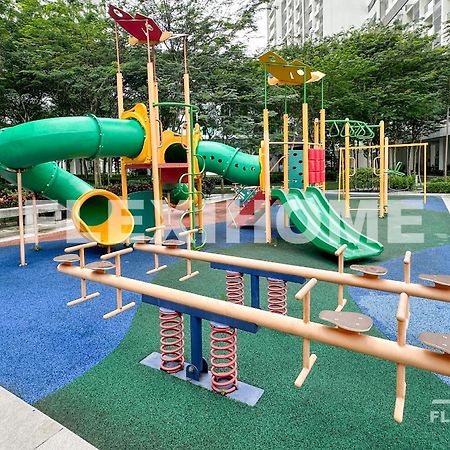 Netflix-Designed Studio Home At Cybersquare, Cyberjaya By Flexihome-My Exterior photo