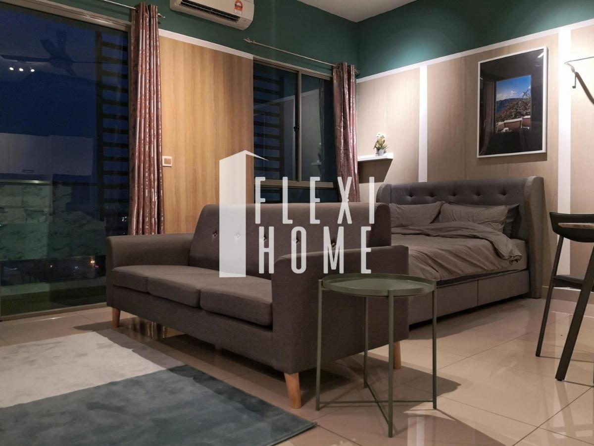 Netflix-Designed Studio Home At Cybersquare, Cyberjaya By Flexihome-My Exterior photo